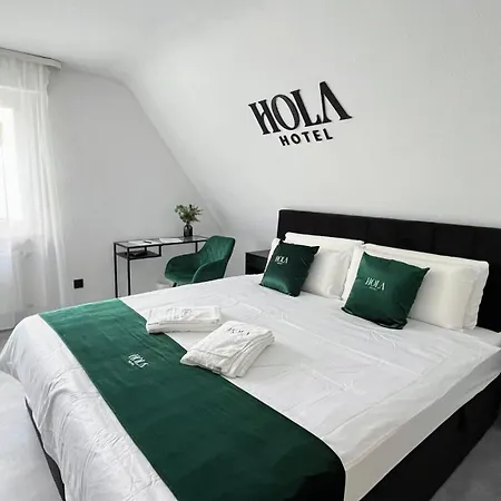 Nocleg ze śniadaniem Hola