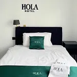 Hola Bed & Breakfast 3*