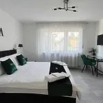 Bed & Breakfast Hola Stoccarda