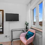 Bed & Breakfast Hola Stoccarda