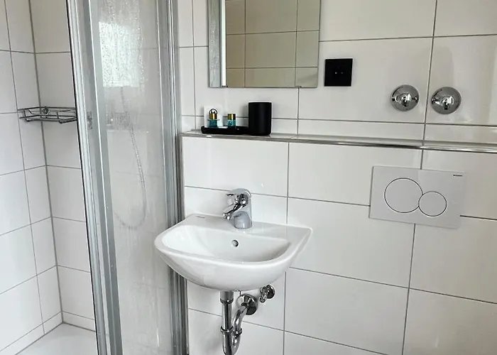 Couette-café Hola 3*