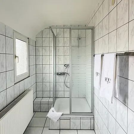 Hola Штутгарт