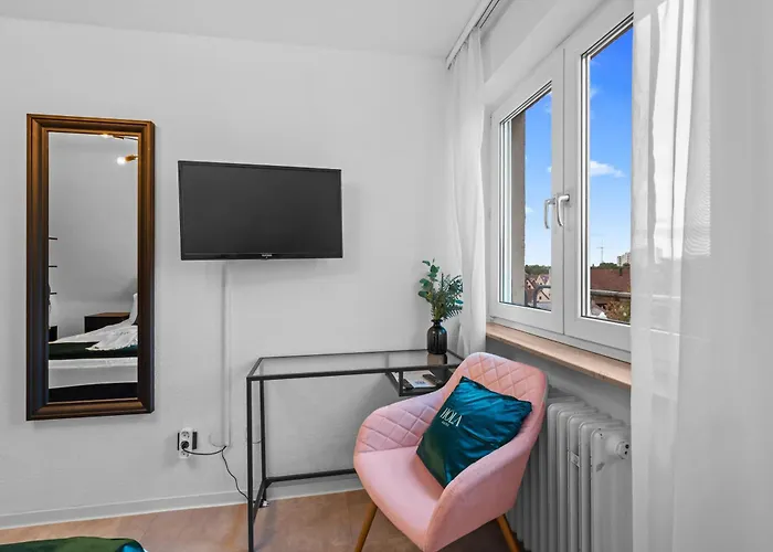 Alojamento de Acomodação e Pequeno-almoço Hola Estugarda